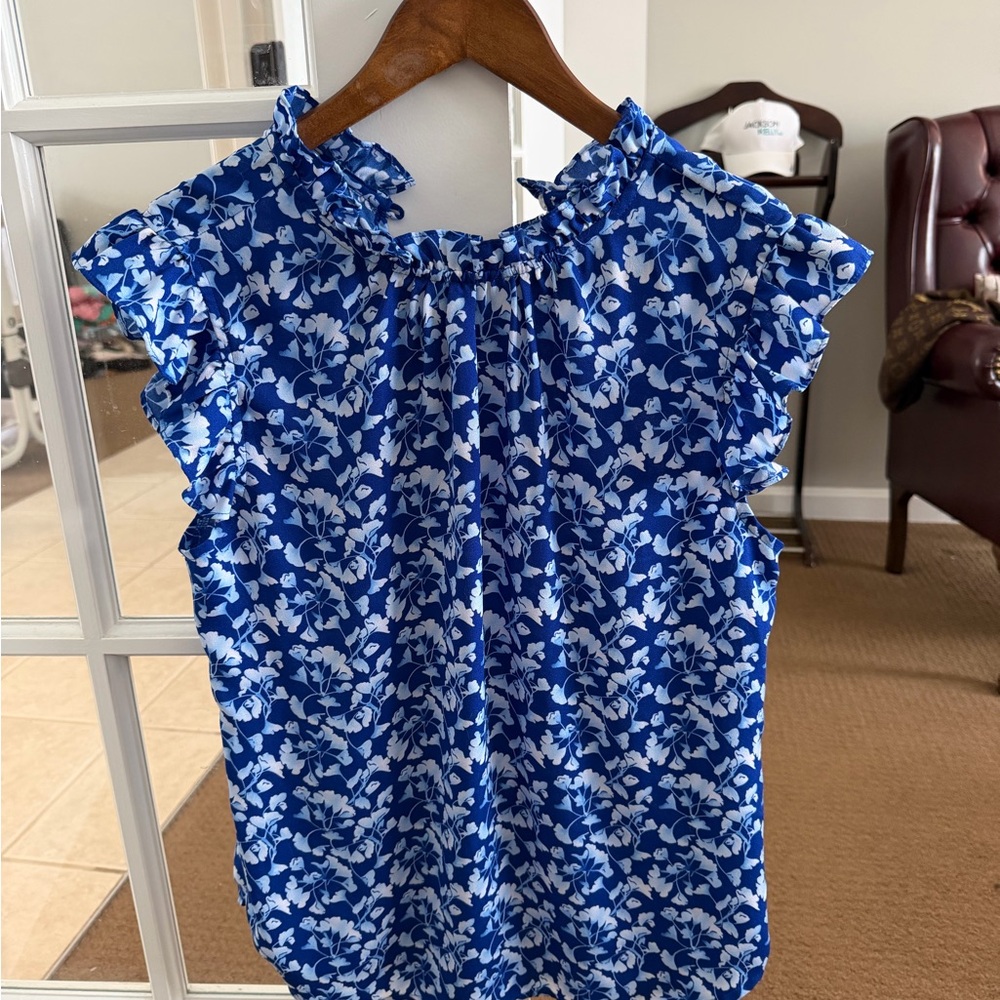 Morgan Taylor Blue and White Floral Blouse